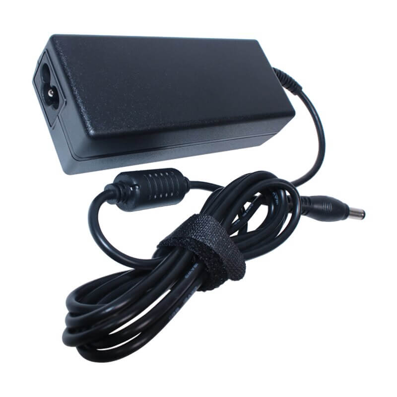 Toshiba Satellite 65W 19v 3.42A 5.5x2.5mm laptop AC adapter