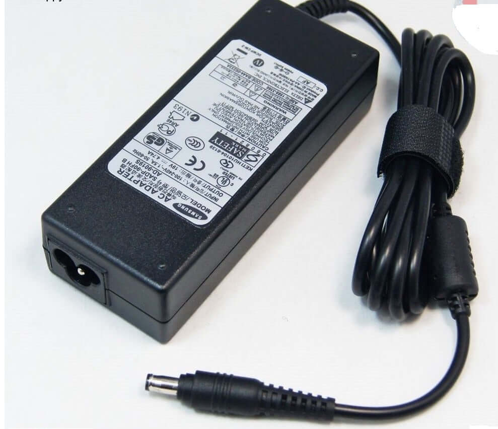 Original Samsung 19v 4.74a 90W R480 R580 R700 Adapter